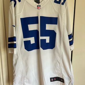 Men’s Large Nike cowboys Vander Esch jersey.